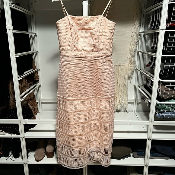 Warehouse (ASOS) Lace Peachy Pink Midi Dress - Picture 1 of 11